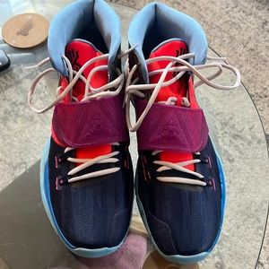 Size 16 men’s Nike basketball shoes Kyrie Irving’s N w/o T